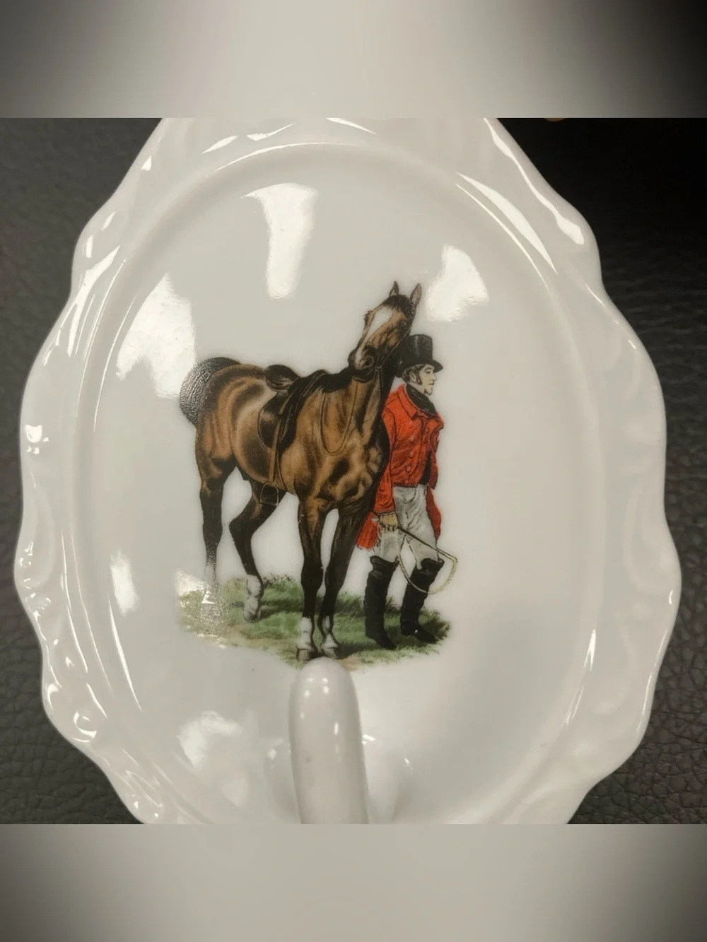 Liette International Equestrian Horse & Rider Porcelain Wall Hook decoration